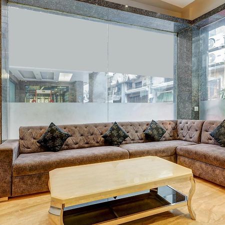 Super Townhouse Arakashan Road Paharganj Formerly Mohan International New Delhi Buitenkant foto